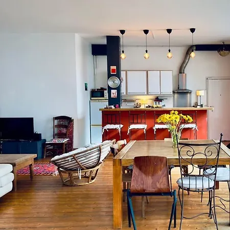 Loft Chic A Belleville Pour 6 Personnes Appartement *