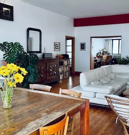 Loft Chic A Belleville Pour 6 Personnes Paris