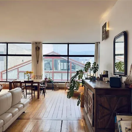 Loft Chic A Belleville Pour 6 Personnes