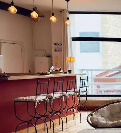 Loft Chic A Belleville Pour 6 Personnes Paris