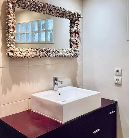 Appartement Loft Chic A Belleville Pour 6 Personnes