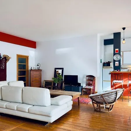 Loft Chic A Belleville Pour 6 Personnes Paris